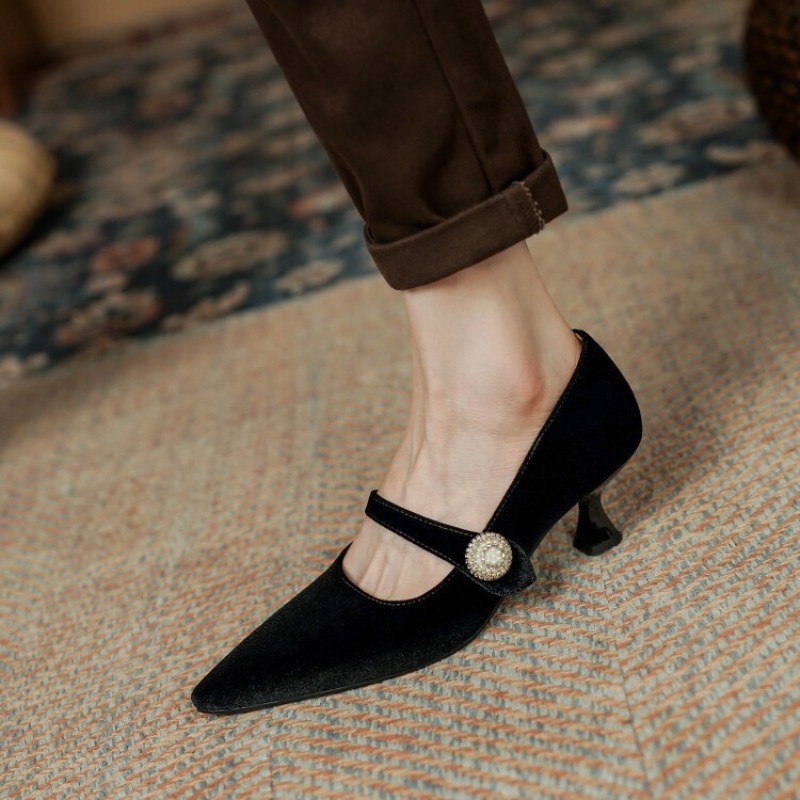 Zapatos Mary Jane con punta pu - Boots reseña y precio
