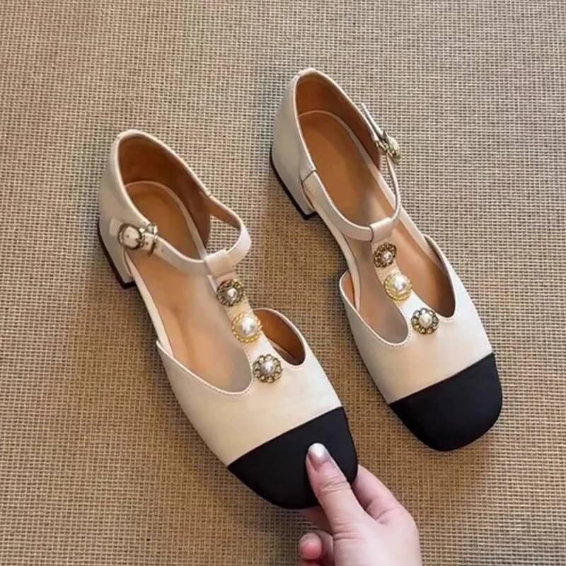 Sandalias De tacón con punta c - Sandals reseña y precio